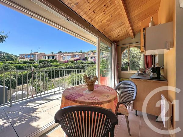 Appartement F2 à vendre  2 pièces - 45,89 m 2   THEOULE SUR MER  - 06