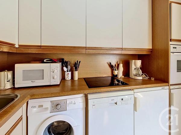 Appartement T2 à vendre  2 pièces - 41 m 2   CAVALAIRE SUR MER  - 83
