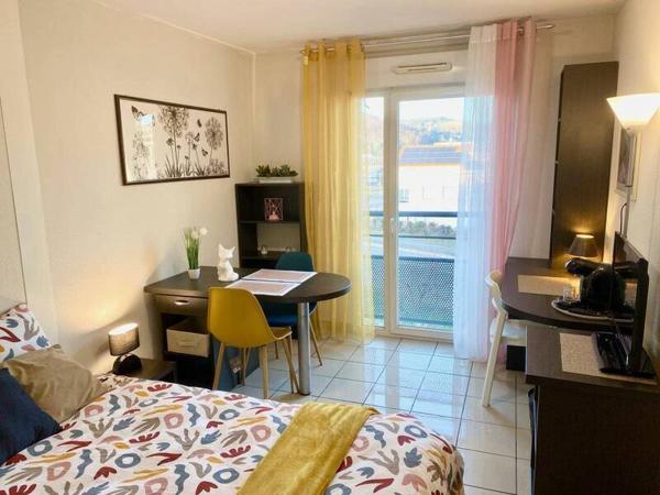 Appartement 1 pièce                                        - 42270 Saint-Priest-en-Jarez Réf : 13151