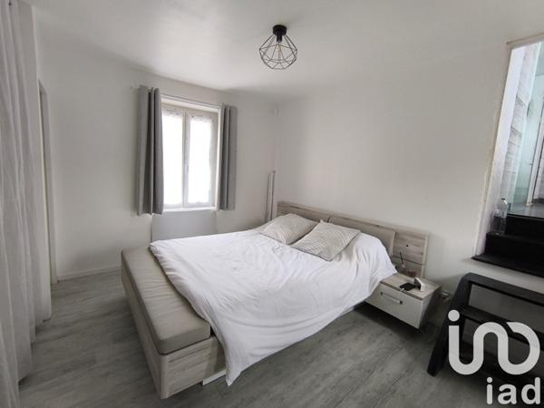 House for sale 4 rooms 90 m² Fosses