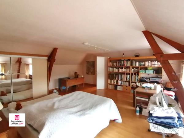 ARGENTAN (61200) charmante maison en pierres, 220 m2 environ, 3 chambres, Prix 292 600 honoraires 4,5 % inclus à la charge de l'acquéreur, soit 280 000 hors honoraires