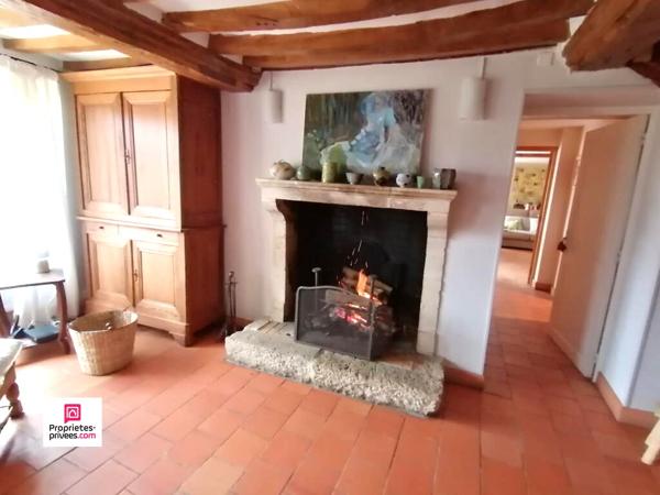 ARGENTAN (61200) charmante maison en pierres, 220 m2 environ, 3 chambres, Prix 292 600 honoraires 4,5 % inclus à la charge de l'acquéreur, soit 280 000 hors honoraires