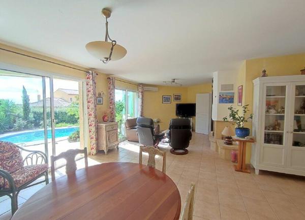 Maison à vendre    5 pièces •  Roujan