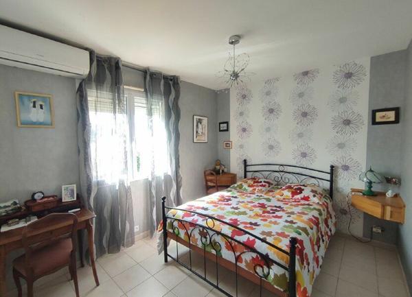 Maison à vendre    5 pièces •  Roujan