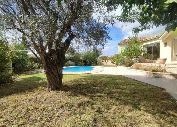 Maison à vendre    5 pièces •  Roujan