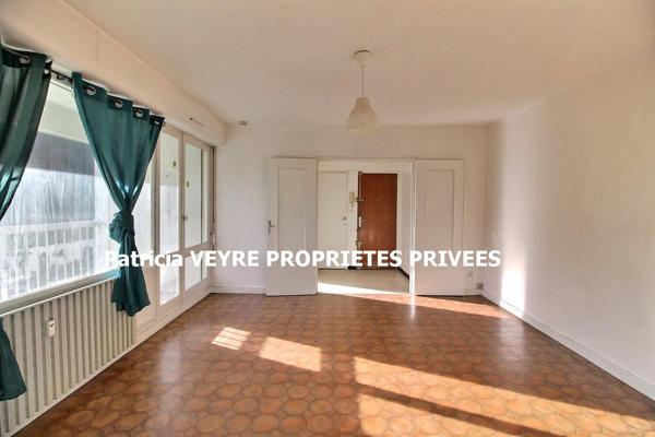 Saint Etienne 42100 Appartement 46m² 3 pièces une chambre une cave