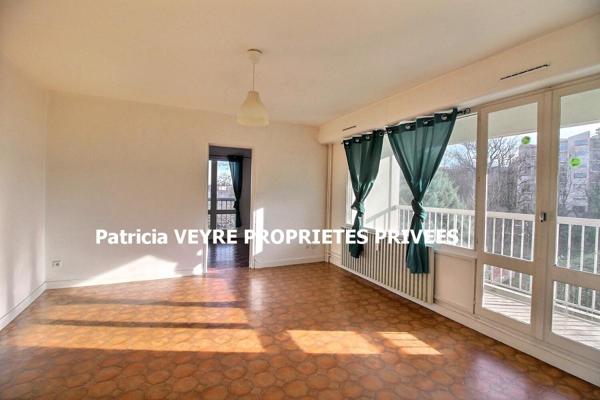 Saint Etienne 42100 Appartement 46m² 3 pièces une chambre une cave