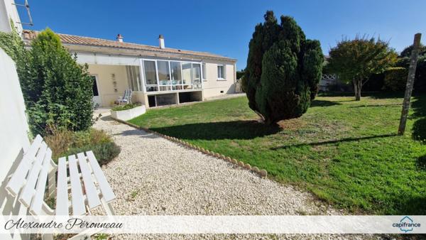 Maison à vendre 5 pièces à CHARRON (17)