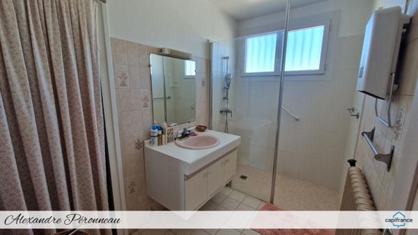 Maison à vendre 5 pièces à CHARRON (17)