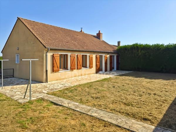 Pavillon situé dans un quartier résidentiel calme, à 5 minutes à pied des commerces.