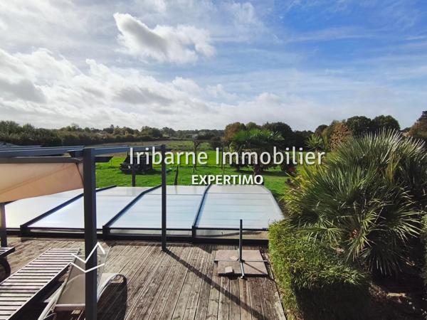 Saujon (17600) Maison de plain-pied avec piscine