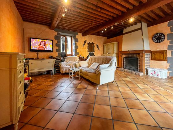 Maison 125m² sur 695m² de terrain – CLEMENSAT