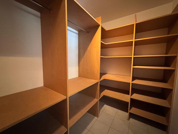Appartement 4 pièces à vendre - Chambéry le Haut - Lumineux €179 000 ** - Référence 13914