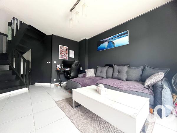 Maison à vendre 5 pièces 86 m² Jouy-le-Moutier