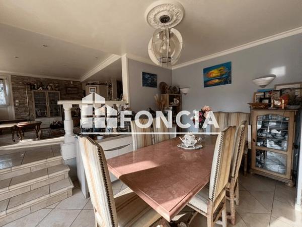 À vendre Maison 7 pièces 166 m² - Rosny-sur-seine 78710