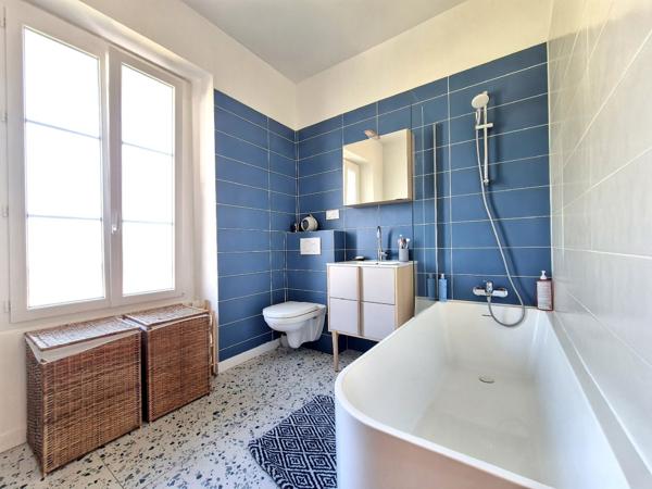 Maison 5 pièce(s) 4 chambre(s) 121.68 m²