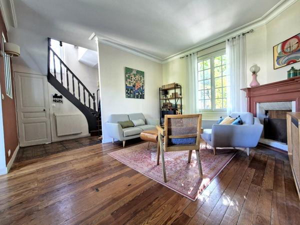 Maison 5 pièce(s) 4 chambre(s) 121.68 m²