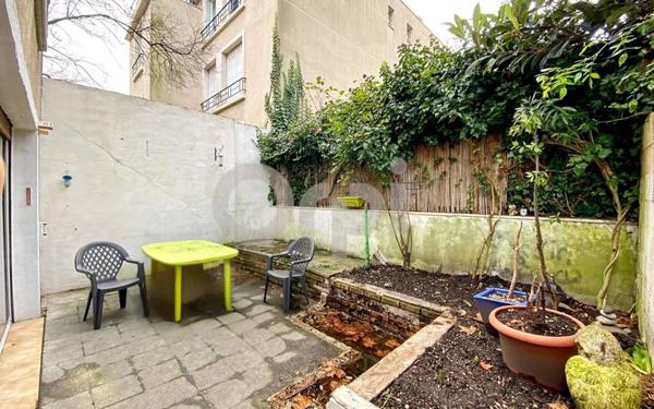 Maison à vendre    5 pièces • 131 m2 Montreuil