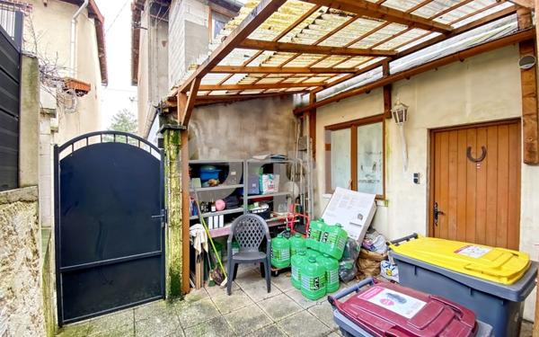 Maison à vendre    5 pièces • 131 m2 Montreuil