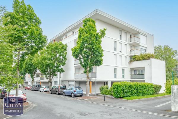 Appartement à vendre 3 pièces 71m² Joué-lès-Tours (37300)