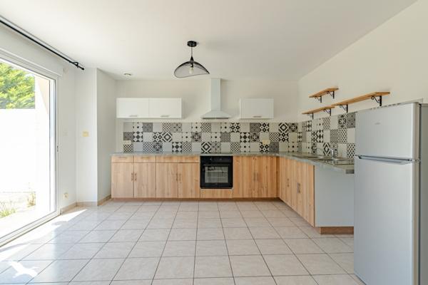 Maison à vendre 359 000 € Créon 7 p 141 m² DPE C