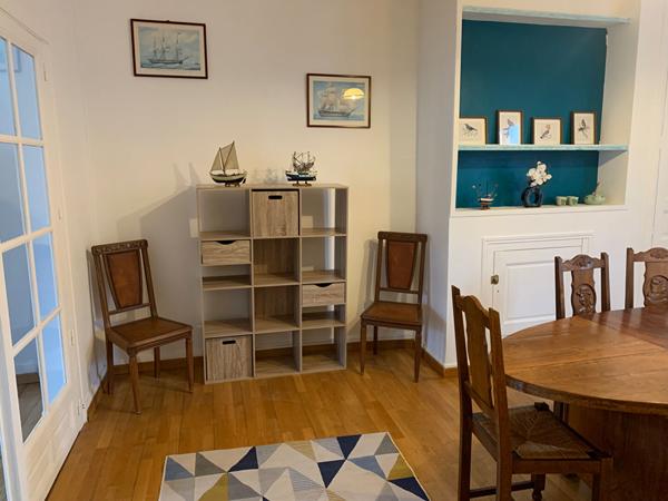 Immeuble Rochefort 9 pièce(s) 208 m2