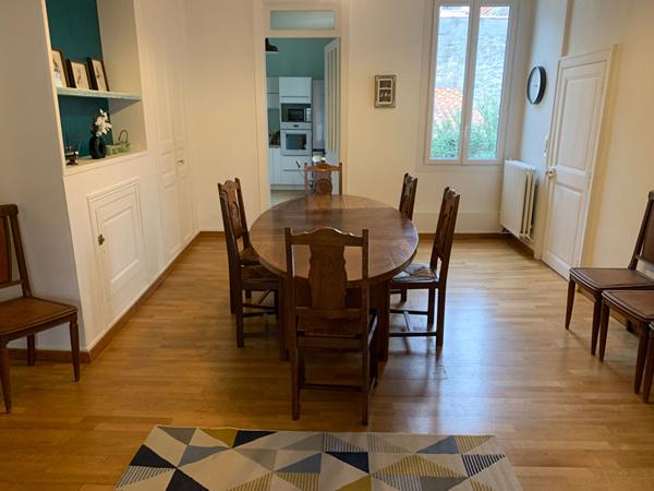 Immeuble Rochefort 9 pièce(s) 208 m2