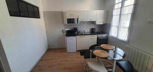 Immeuble Rochefort 9 pièce(s) 208 m2