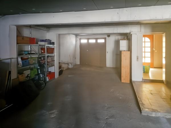 Puisserguier (34620) Puisserguier , très belle affaire pour investisseurs, 2 appartements existants, possibilité de créer un 3è log