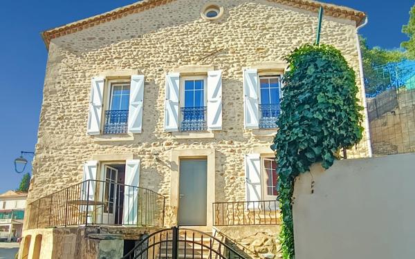 Maison à vendre    5 pièces • 144,92 m2 La Brillanne