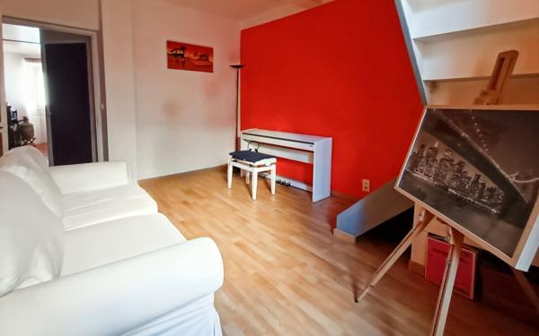 Maison à vendre    5 pièces • 144,92 m2 La Brillanne