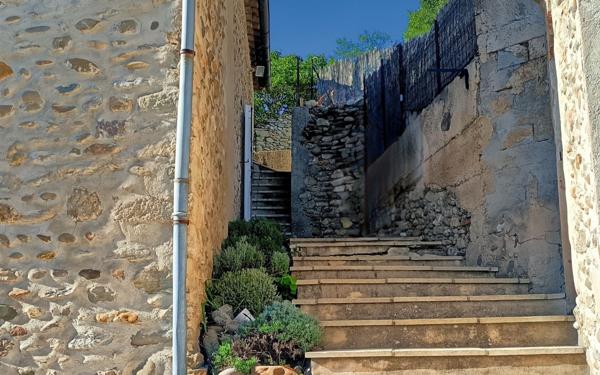 Maison à vendre    5 pièces • 144,92 m2 La Brillanne