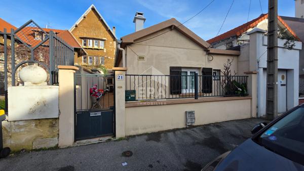 Maison à vendre à Montreuil - 5 pièces, 3 chambres