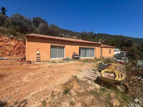 **Nouvelle exclusivité - Maison 4 pièces à Signes**