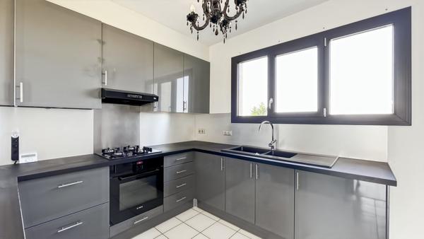 Appartement 4 pièces à vendre à Bruges, Sainte-Germaine - Confort et commodité