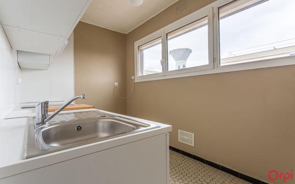 Appartement à louer    1 pièce • 32,43 m2 Chilly-Mazarin