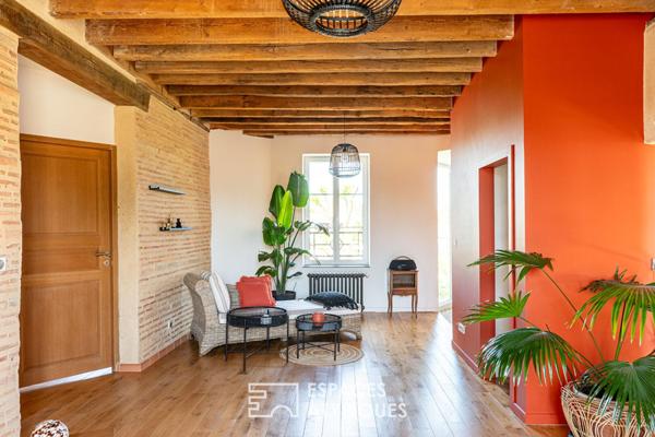 Maison de charme au cachet authentique, rénovée avec élégance