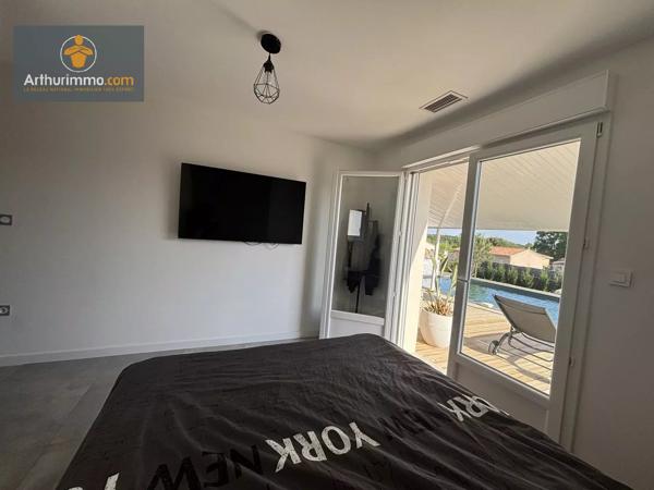 Vente                                                      Maison
                        
                     7 pièces                      127 m2                     à Casteljaloux