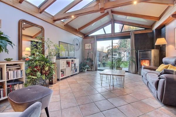 Maison 145 m2 Lomme Mont à Camp, 4 chambres, garage , prox Métro