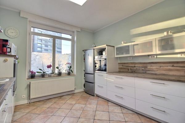 Maison 145 m2 Lomme Mont à Camp, 4 chambres, garage , prox Métro