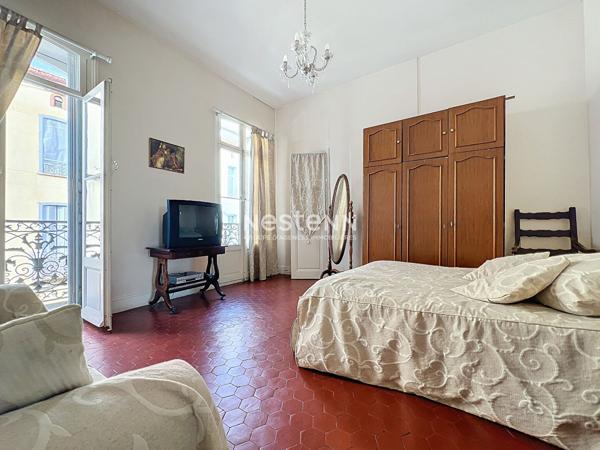 Perpignan, appartement duplex 5 pieces 123.69 m2, terrasse