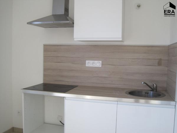 MAISON A LOUER A VERMAND  02