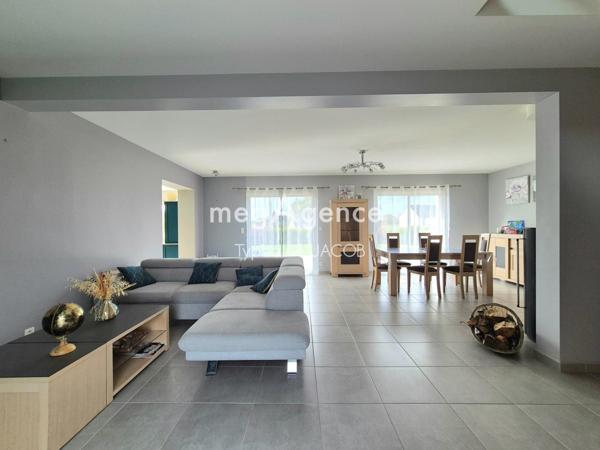Maison à Paimpol, 22500 - 10 pièces 210m²