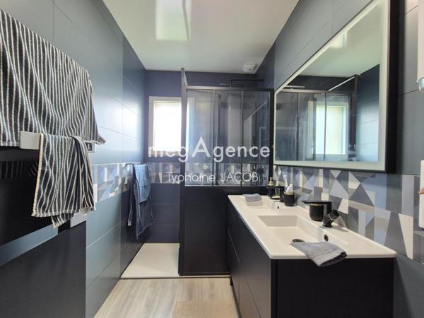 Maison à Paimpol, 22500 - 10 pièces 210m²