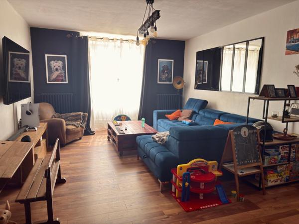 Maison de 170 m2, 4 chambres garage, terrain de 259 m2.