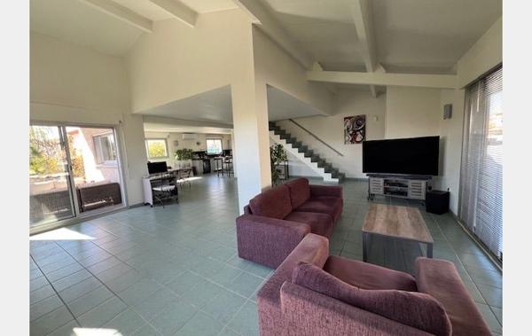 Vente Villa de beaux volumes - jardin et garage Marseillan   