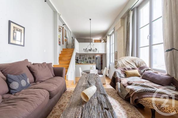 Appartement à vendre  2 pièces - 43,02 m 2   PARIS  - 75004