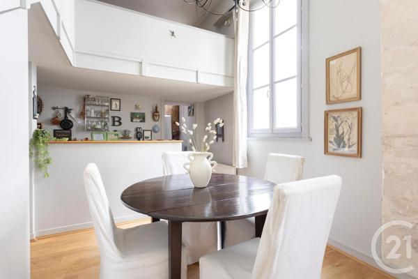 Appartement à vendre  2 pièces - 43,02 m 2   PARIS  - 75004