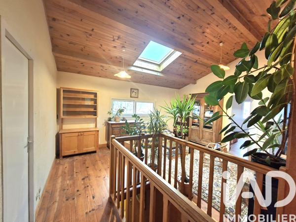 Maison à vendre 8 pièces 179 m² Davézieux