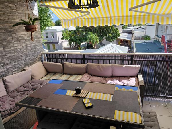 Appartement
                                                                                                                                                                                                                                                                                                                        4 pièce(s)                                                                                                                                                                                                          3 chambre(s)                                                                                                                                                                                                          124  m²